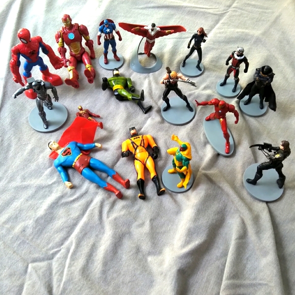Toys Lot Of Superhero Figurines Poshmark